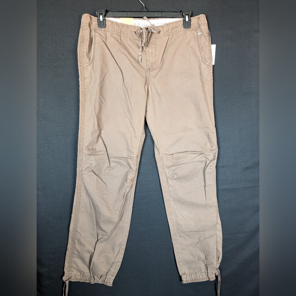 New Old Navy Classic Rise Joggers Size Large Women's, Sand Color, String…